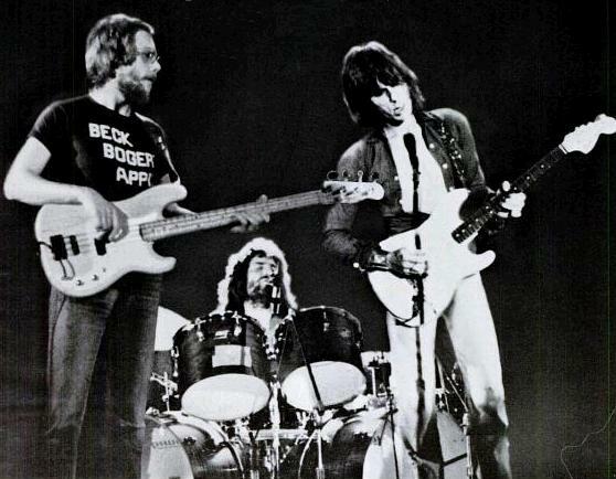 Photo de BECK BOGERT APPICE