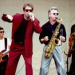 Photo de Huey LEWIS AND THE NEWS — légende du rock sur DiscRock