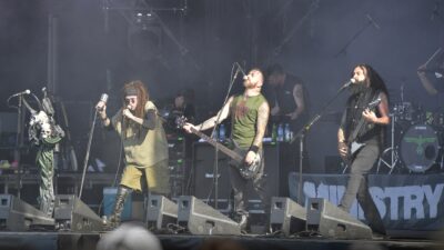 Photo de MINISTRY