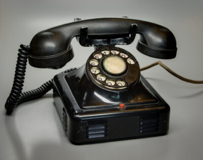 Photo de TELEPHONE