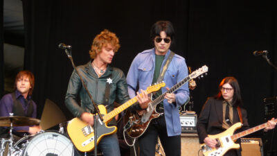Photo de The RACONTEURS
