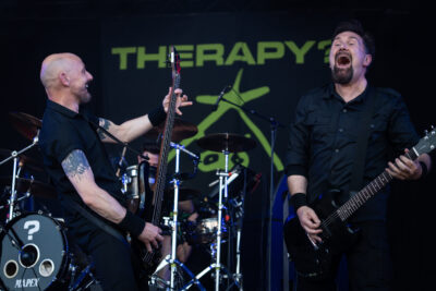Photo de THERAPY?