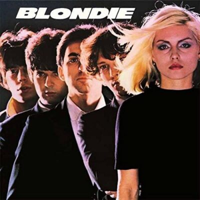 Blondie - 1976 | new wave | rock/pop rock | punk rock. Le disque est très orienté pop rock et mis à part la ballade « In the flesh »