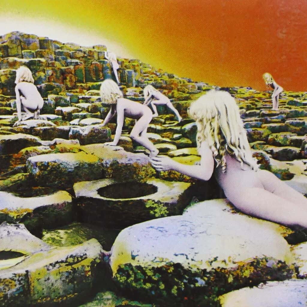 Houses of the Holy - LED ZEPPELIN - 1973 | blues rock | british blues | british metal | hard rock | heavy metal. "Led Zeppelin" vous emmène dans un monde à part où les sons orientaux et occidentaux vous entraînent dans un univers psychédélique.