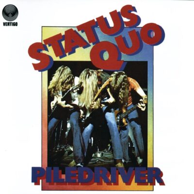 Piledriver - STATUS QUO - 1972 | boogie rock | hard rock. L'intro soft rock se transforme finalement en un morceau de guitare plus puissant qui rappelle les premiers Fleetwood Mac.