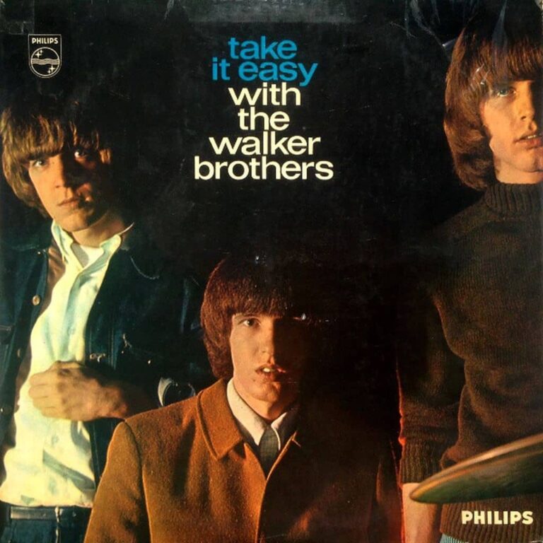 Premier album des Walker Brothers en 1965 : "Take It Easy with the Walker Brothers". Arrangements grandioses pour une pop de haut vol. On reste continuellement ébahi tandis que les titres se succèdent dans une sorte de perfection.