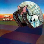 Tarkus - EMERSON LAKE And PALMER - 1971 | progressive rock. à tomber par terre , alternant moments épiques et plus planants . Un des classiques du genre n'en déplaise à ses détracteurs.