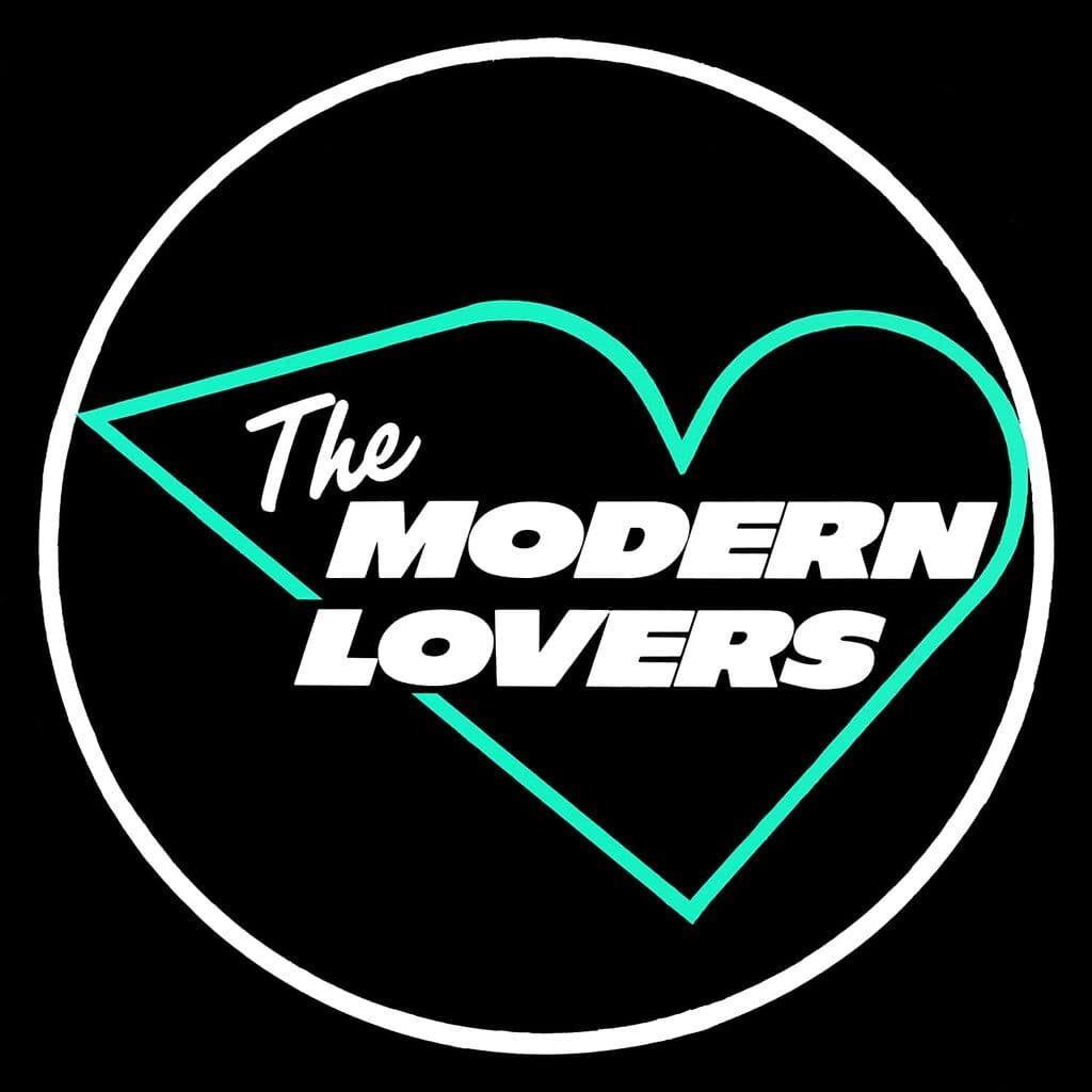 The Modern Lovers - 1976 | rock/pop rock | proto-punk | rock alternatif. Les Modern Lovers ont influencé de nombreux aspirants musiciens punk rock des deux côtés de l'Atlantique. Parmi eux, les Sex Pistols, dont la reprise de "Roadrunner"
