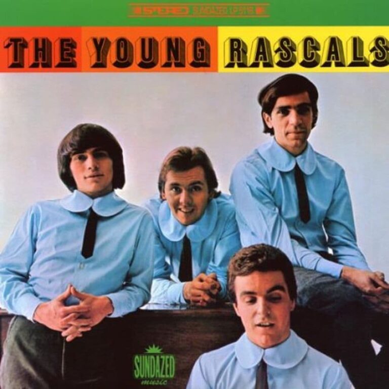 Un album rock/pop rock, "The Young Rascals" sorti en 1966. Dans l'ensemble, cet album était un bon début pour un groupe qui allait vraiment décoller dans un futur proche !!