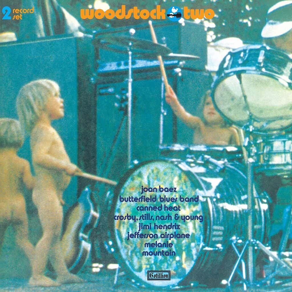 Woodstock Two - Collectif - 1971 | blues rock | boogie rock | folk rock | hard rock | rock/pop rock | psychédélique. L'un des albums les plus puissants de tous les temps. Il capture parfaitement le Summer of Love et la contre-culture émergente du début des années 60. Un album classique.